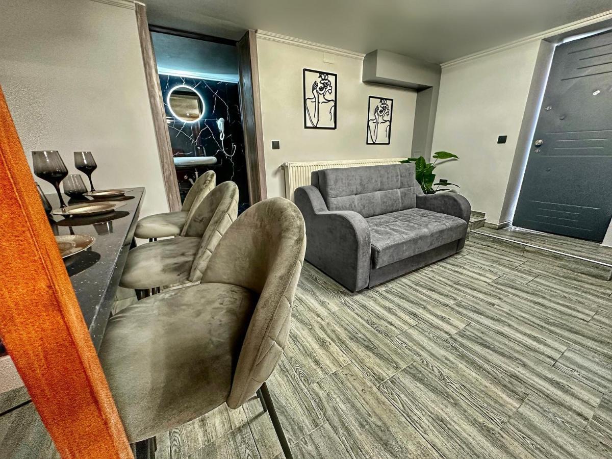 Luxor - Jacuzzi&Cozy Apartments Сибиу Экстерьер фото
