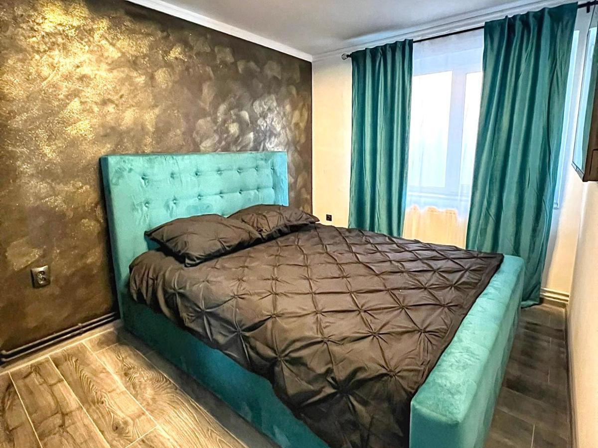 Luxor - Jacuzzi&Cozy Apartments Сибиу Экстерьер фото